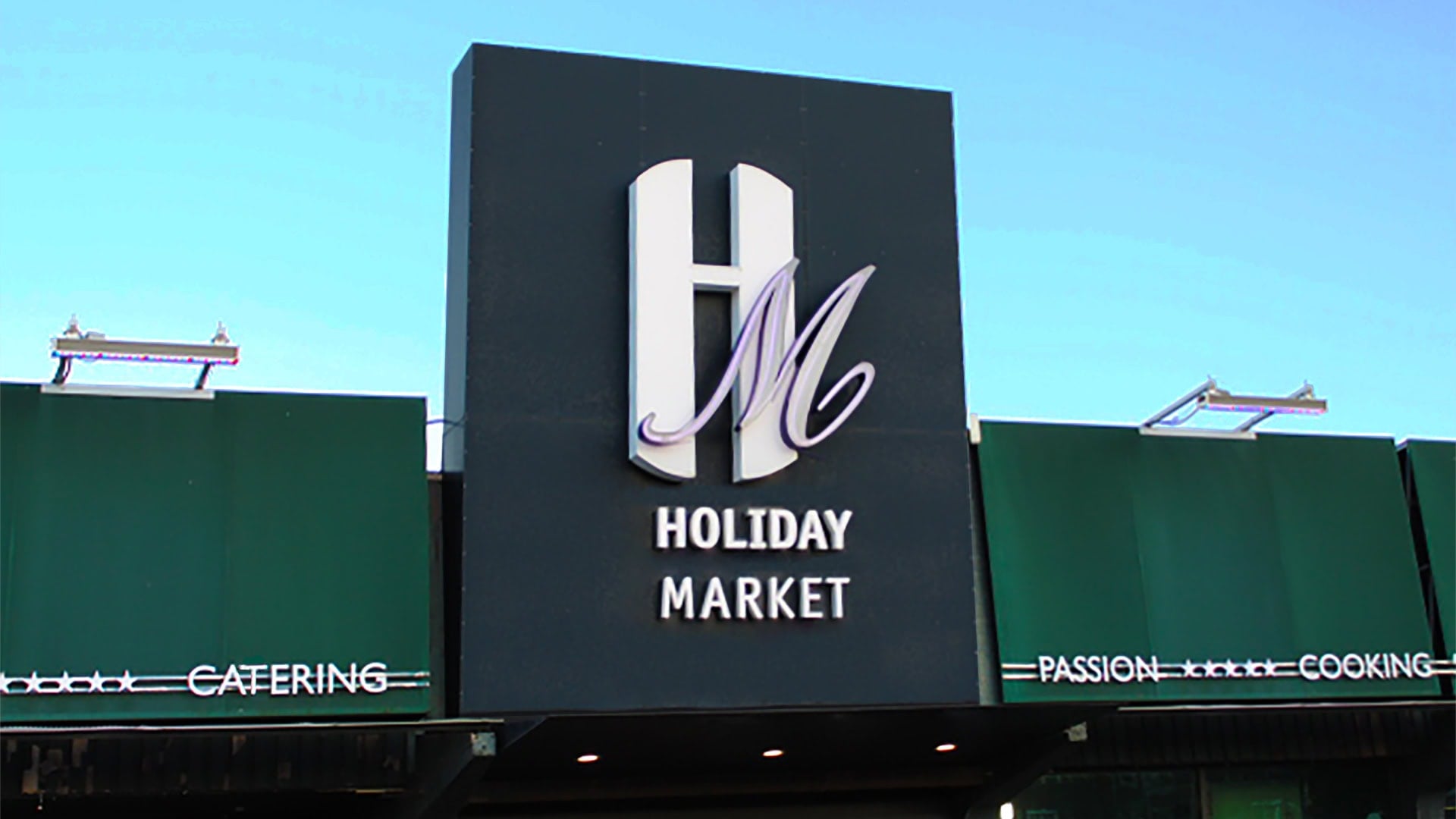 The Holiday Market Story