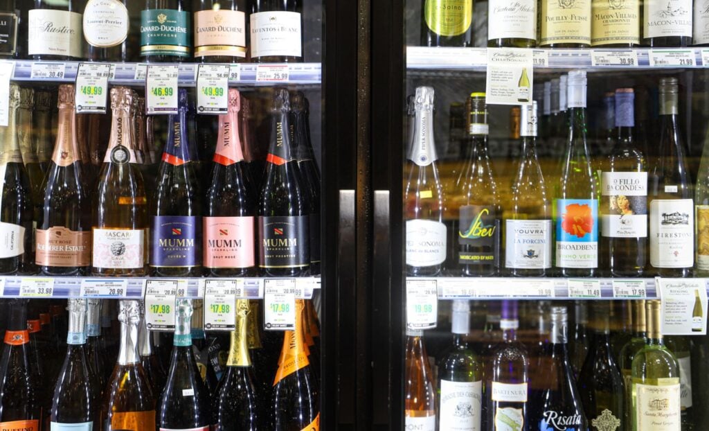 CAN Wine